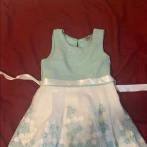 Girl dress